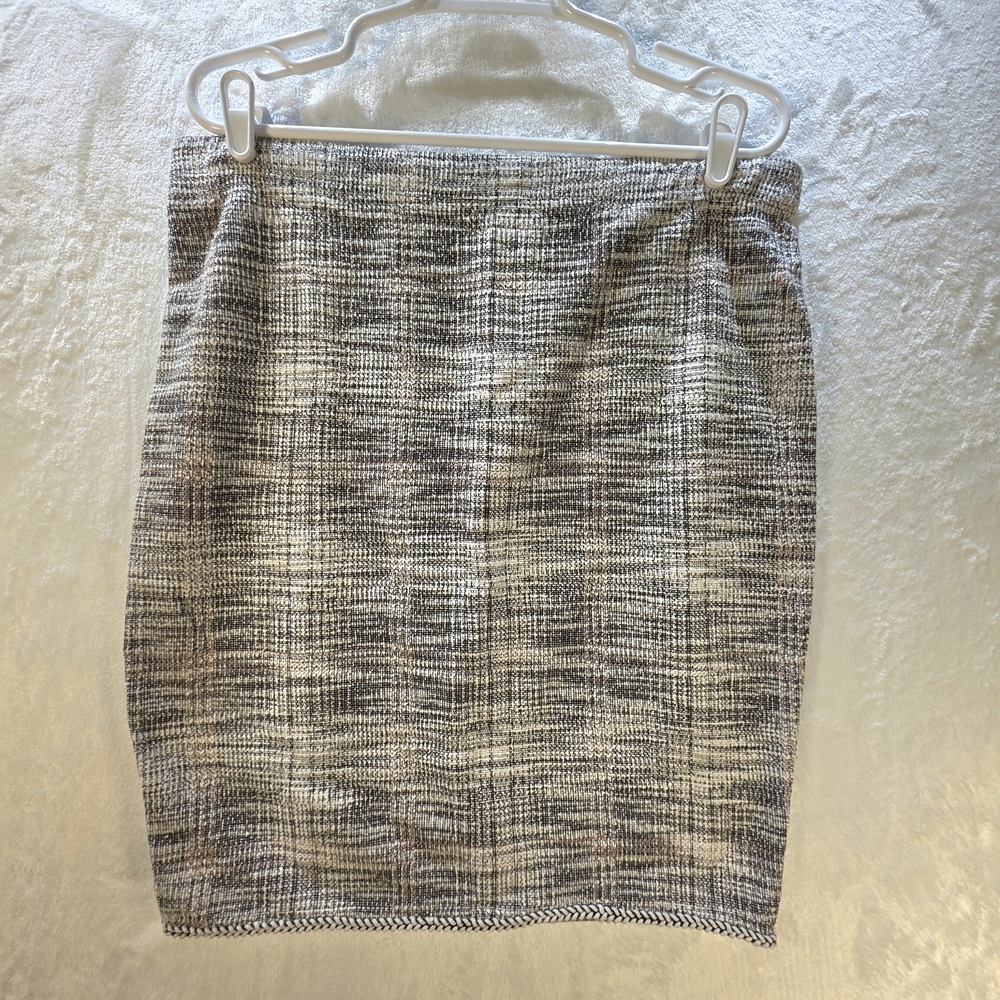 Max Studio Women's Black & White Skirt Size Large - Picture 2 of 7